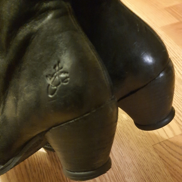 John Fluevog East End Gladstone Boots - Picture 3 of 6